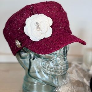 Tweed plaid newsboy cap hat Authentic Chanel Camellia flower